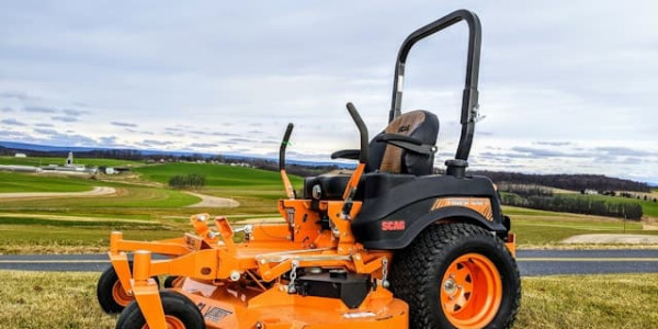 Lames de Tracteur Tondeuse : Affûtage ou Remplacement, Que Choisir ?